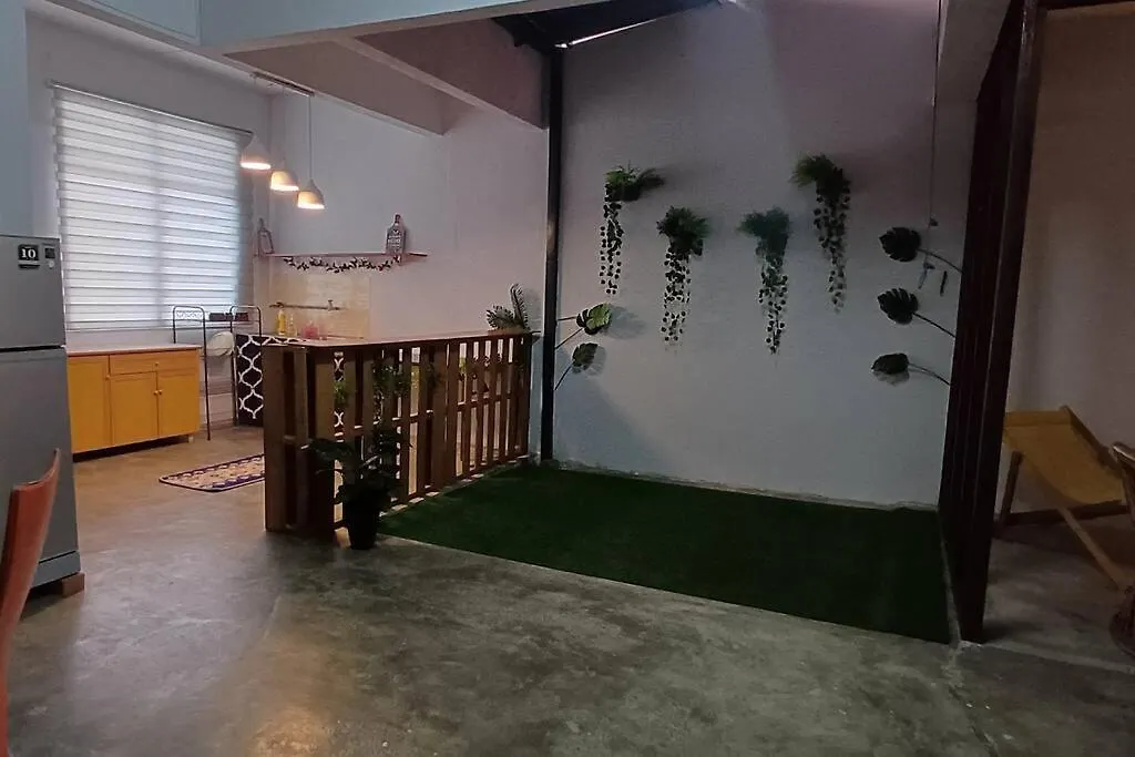 Cozy Nature Homestay - Free Wifi Disney Hotstar Ads Nibung Tebal 0*,
